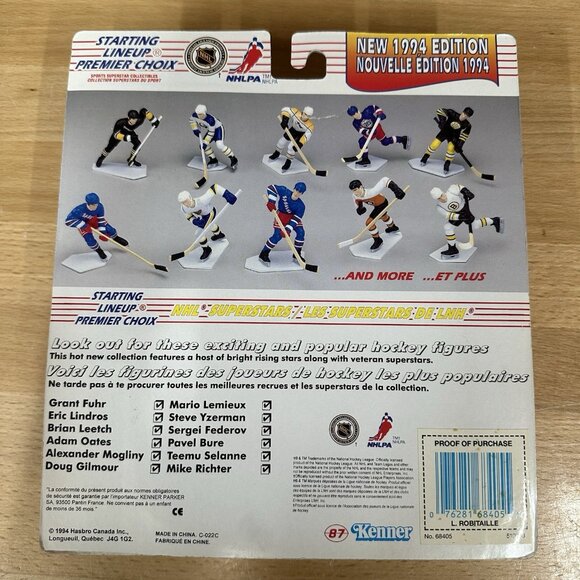 LUC ROBITAILLE Los Angeles Kings Starting Lineup 1994 NHL SLU Figure & Card - Picture 2 of 4